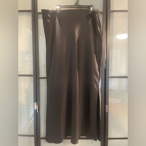 H&M Black Midi Skirt